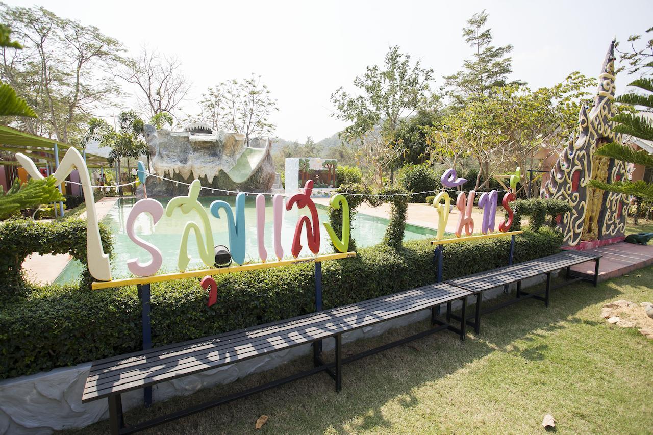 Baanraisooksangchan Kaeng Kachan Exterior foto